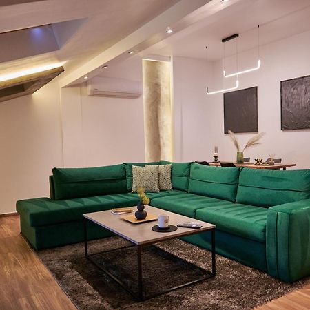 The Skyline Suite 弗洛里纳 外观 照片